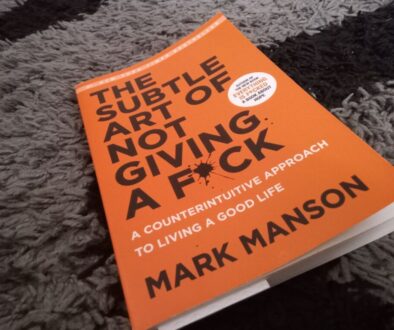 The subbtle Art of Not giving A Fuck mark manson
